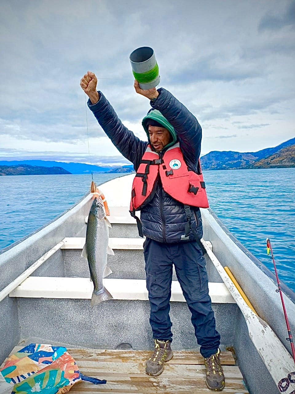 🎣 Tour de Pesca en Lago General Carrera | Puerto Río Tranquilo, Patagonia Chile