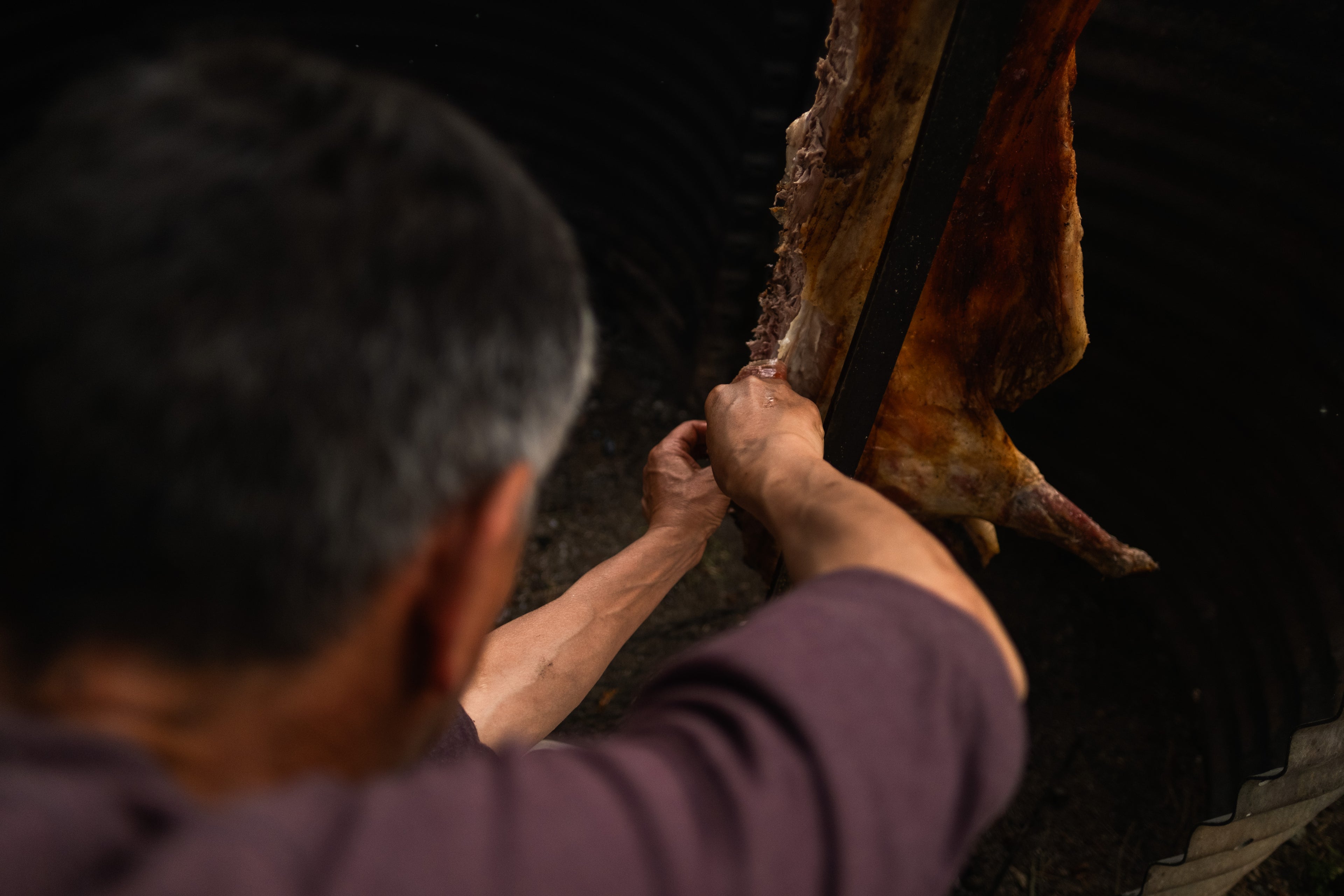 🔥 Asado al Palo Patagónico | Cordero al Palo Tradicional en Puerto Río Tranquilo