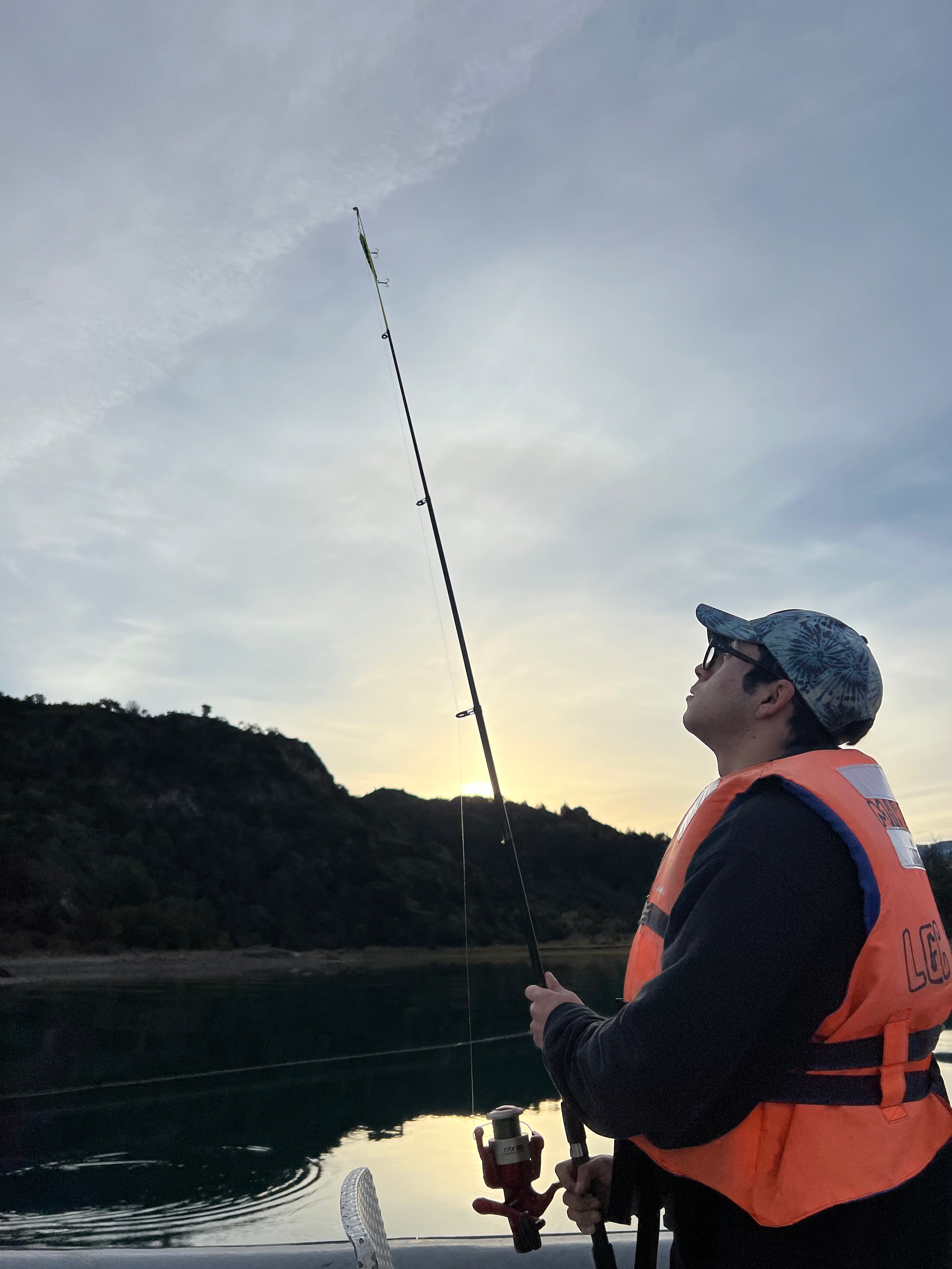 🎣 Tour de Pesca en Lago General Carrera | Puerto Río Tranquilo, Patagonia Chile