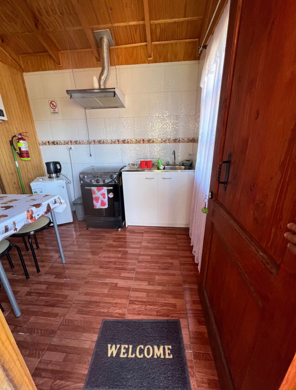 🏡 Cabañas Lo de Carlos | Alojamiento en Puerto Río Tranquilo, Patagonia Chile