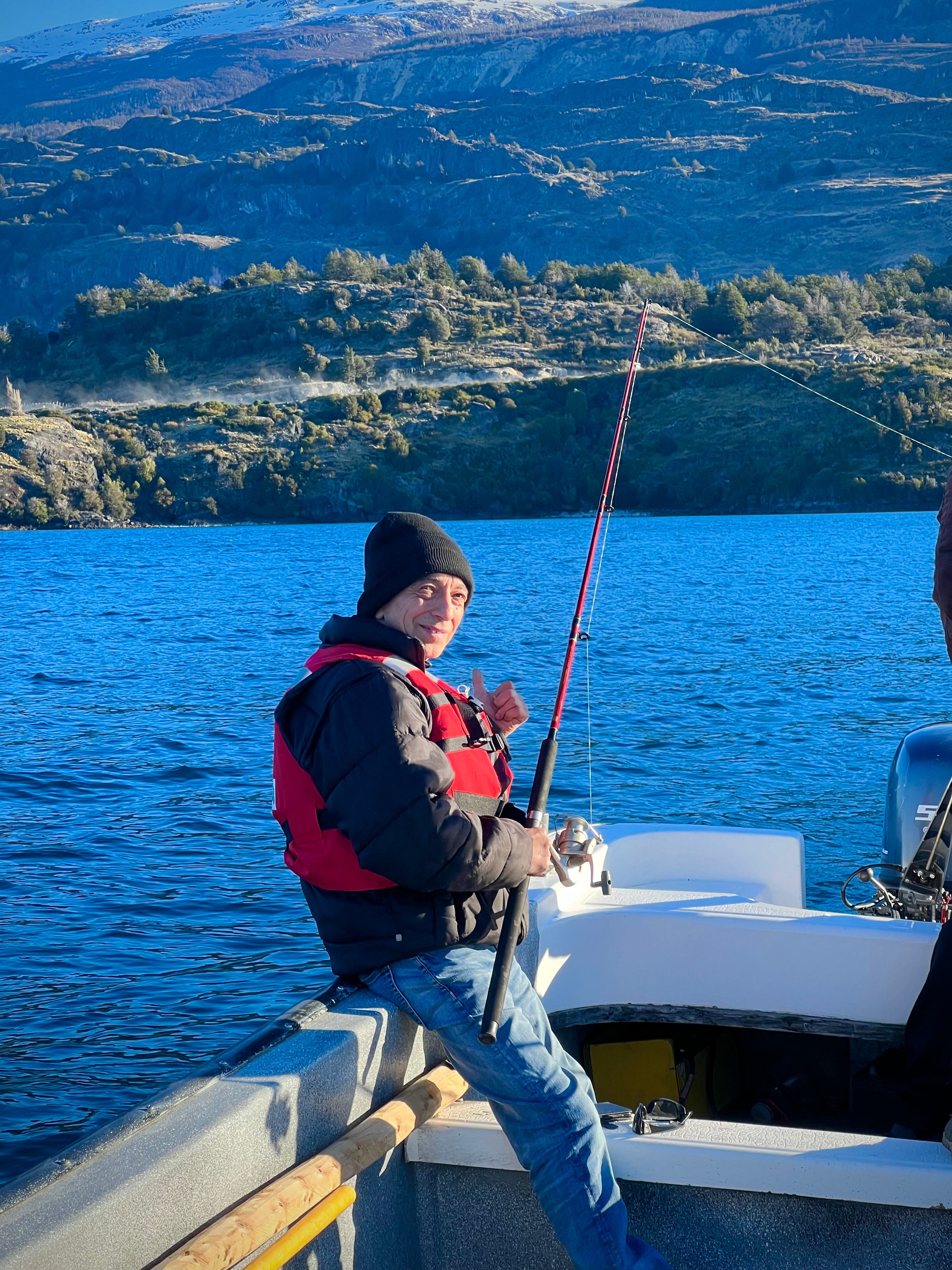 🎣 Tour de Pesca en Lago General Carrera | Puerto Río Tranquilo, Patagonia Chile